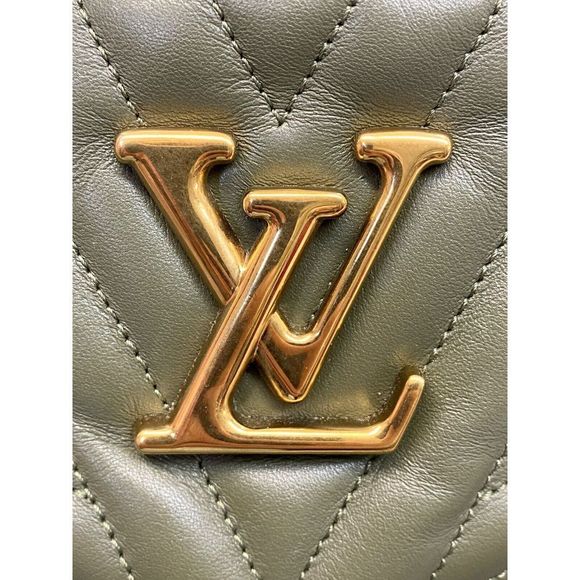 Louis Vuitton Monogram New Wave Bum bag - Picture 7 of 11